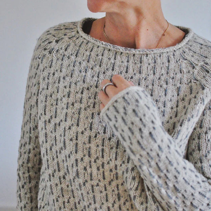 Women’s Textured Knit Sweater – Cozy Modern Pullover