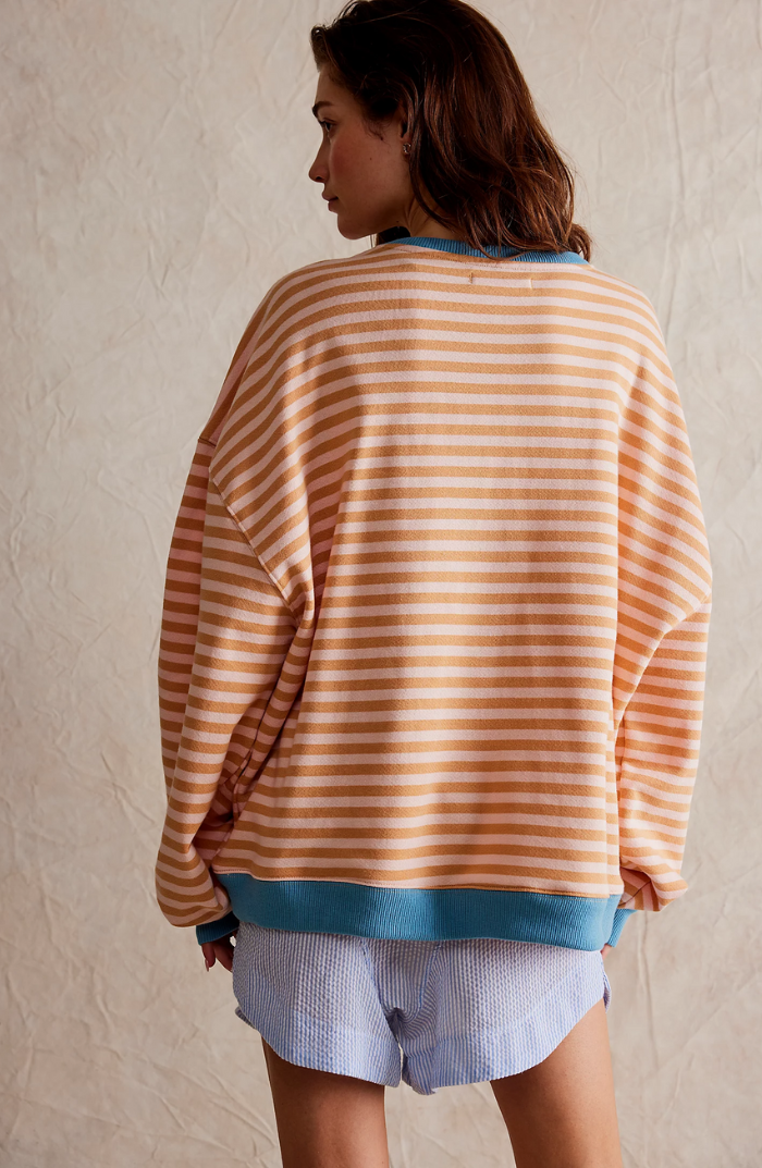 Striped Oversized Women’s Sweater – Colourful Style & Cozy Comfort