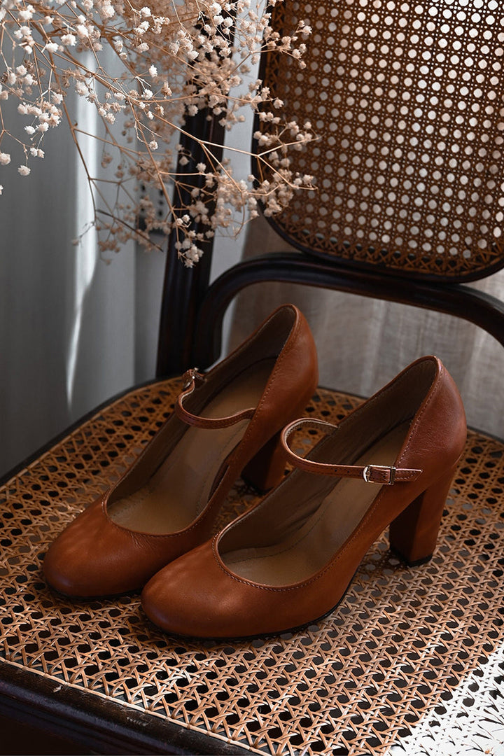 Women’s Block Heel Mary Jane – Timeless Style with Everyday Comfort