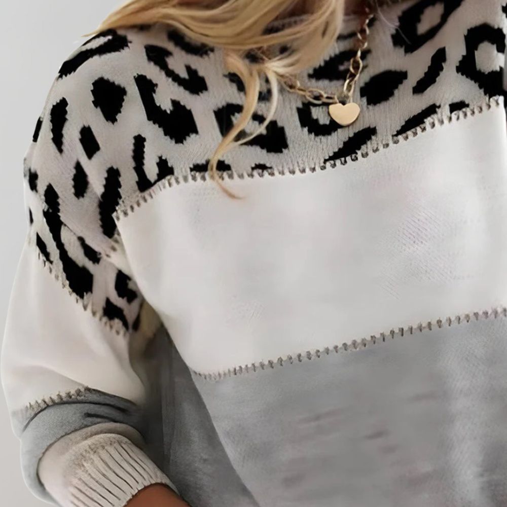 Women’s Sweater – Modern Design & Cozy Comfort with a Playful Touch