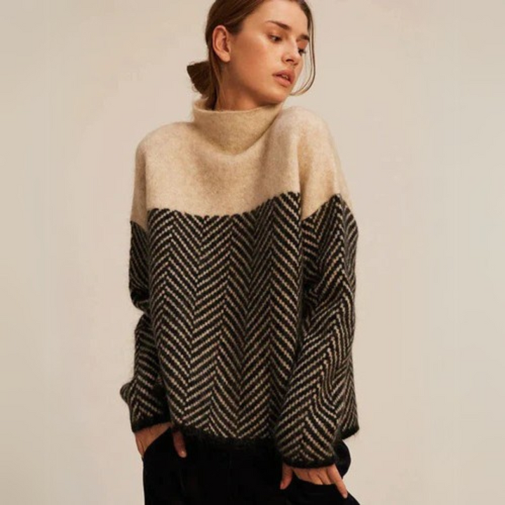 Women’s Turtleneck Sweater – Timeless Elegance & Unmatched Softness