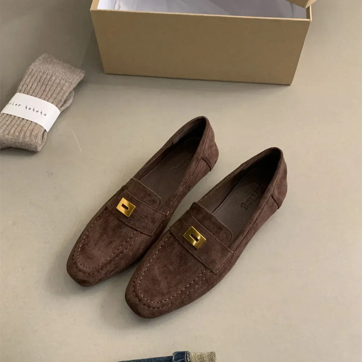 Women’s Suede Loafers – Classic Comfort & Everyday Style