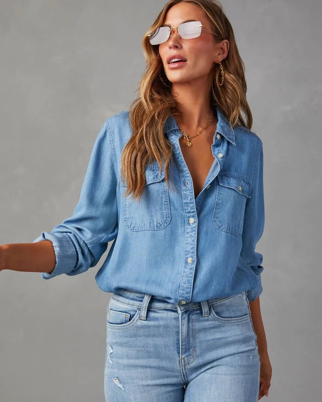 Women’s Denim Shirt – Relaxed Fit & Everyday Versatility