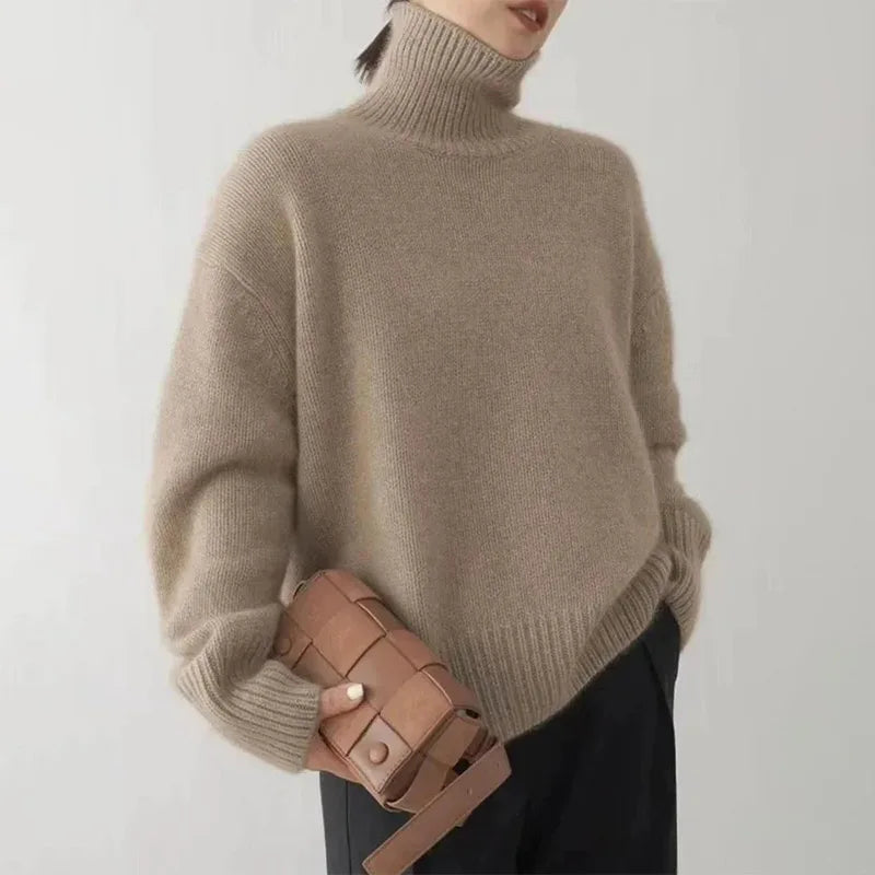 Women’s Turtleneck Sweater – Elegance, Warmth & Versatility for Winter