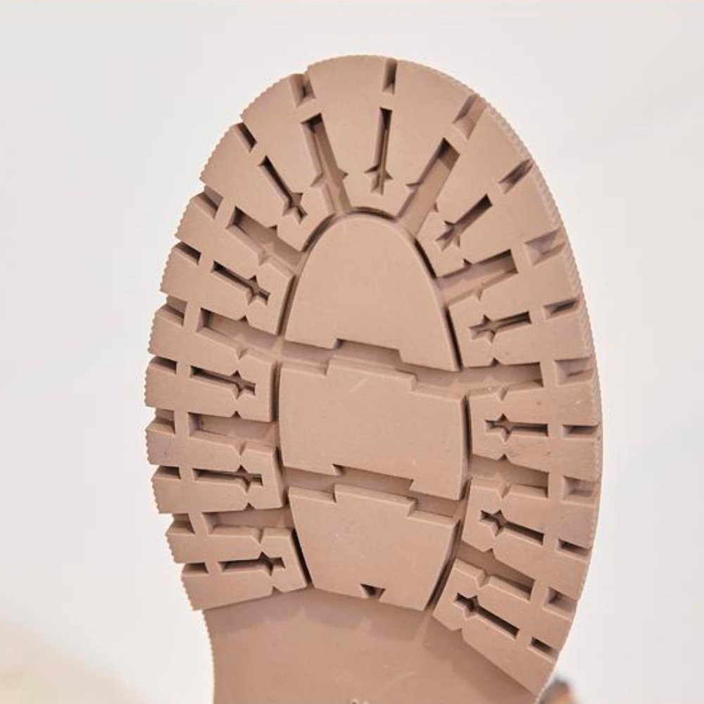 Wolf Boots for Women – Warm, Waterproof & Slip-Resistant for Winter